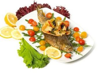 Ikan dengan sayur -sayuran