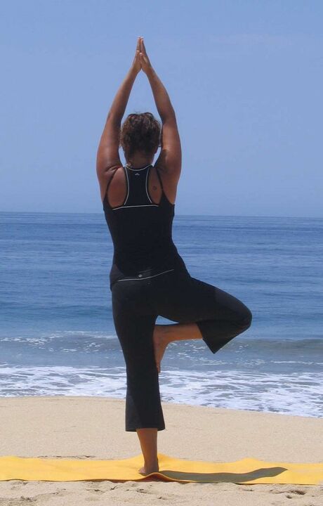 pokok yoga menimbulkan penurunan berat badan