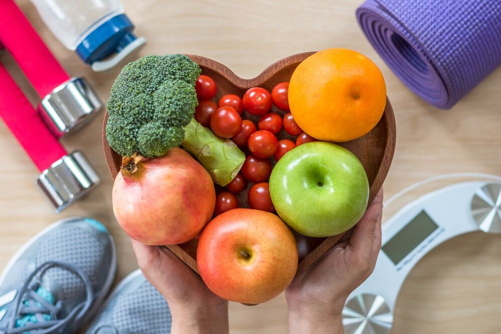 buah-buahan sayur-sayuran dan sukan untuk penurunan berat badan